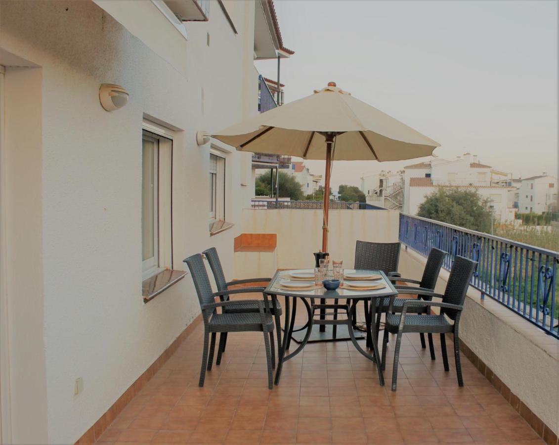 Apartament Amb Terrassa I Parking Llança Exteriér fotografie